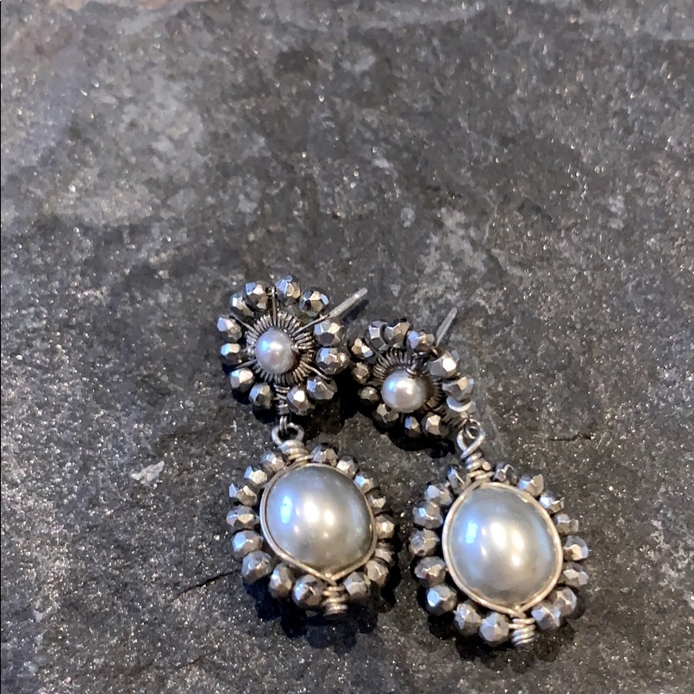 Silver hanging stud earrings